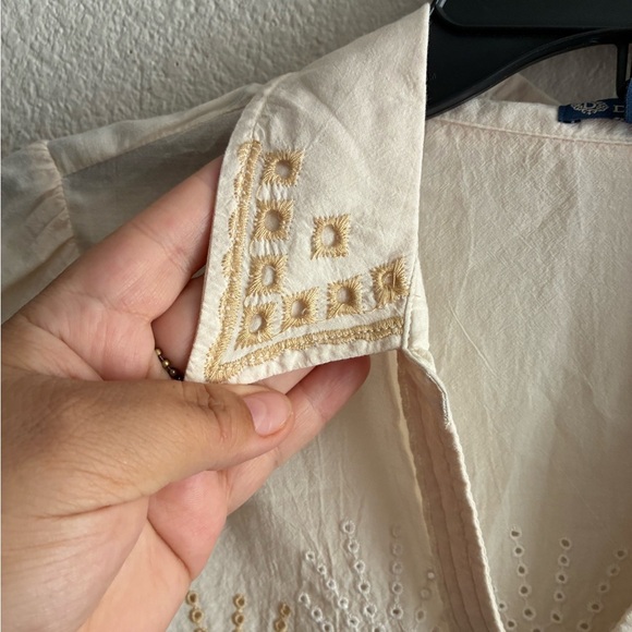 Democracy Women's Beige Embroidered Button Down Shirt S - Picture 9 of 13